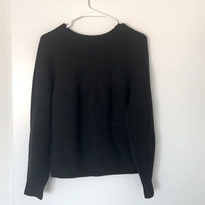 Uniqlo Black crew neck sweater